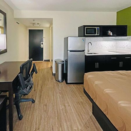 Quality Inn & Suites Lake Charles South מראה חיצוני תמונה