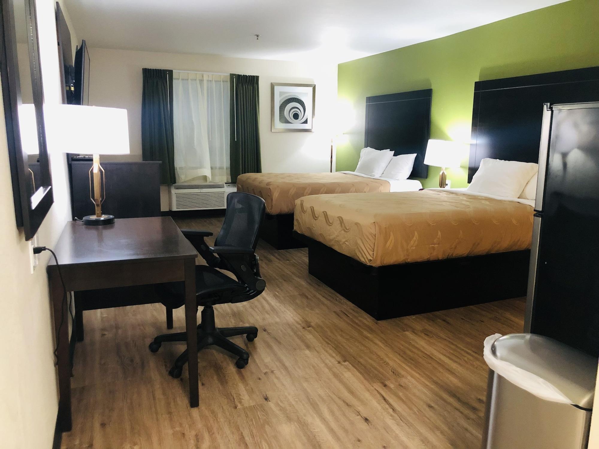 Quality Inn & Suites Lake Charles South מראה חיצוני תמונה