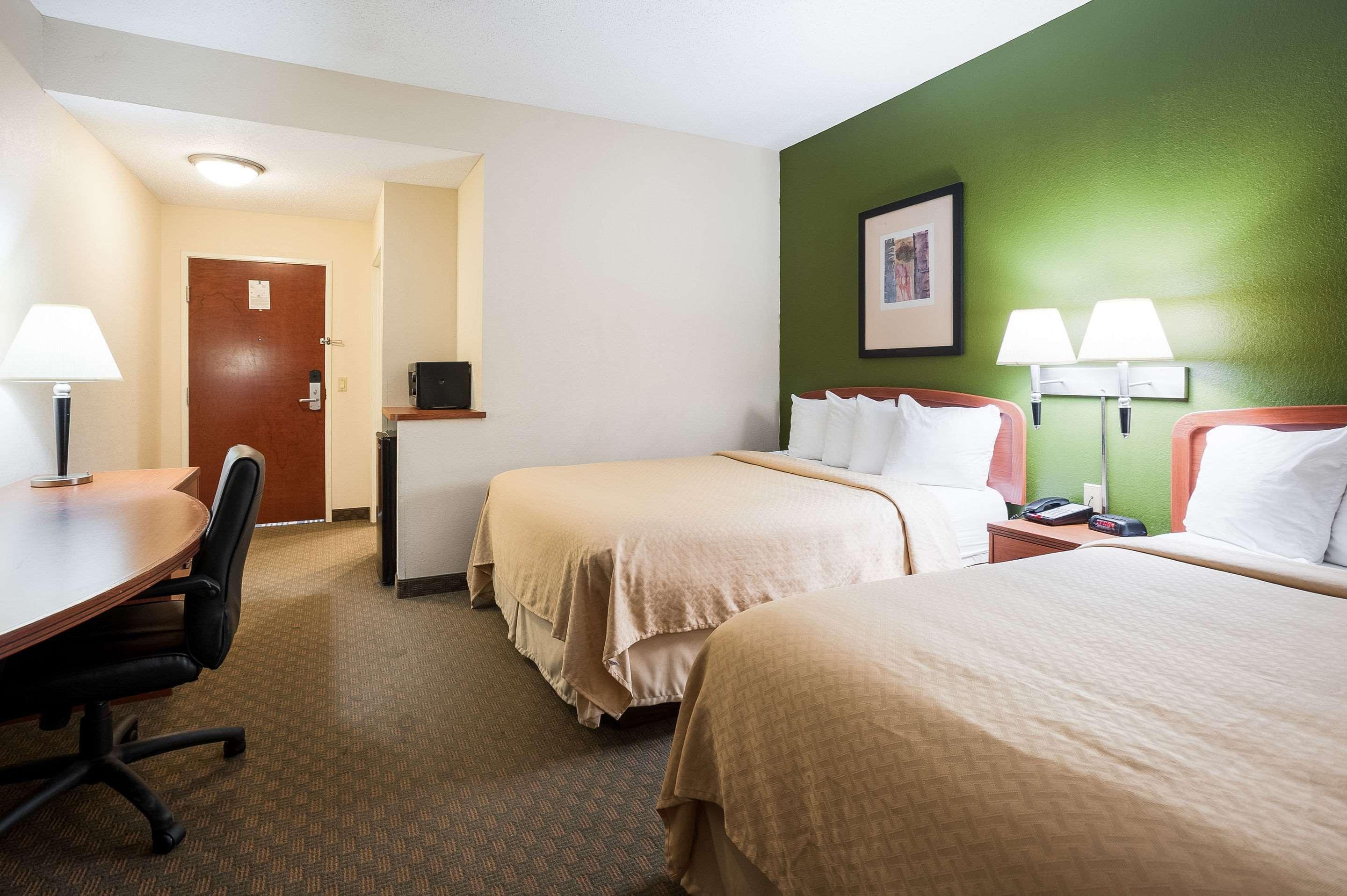 Quality Inn & Suites Lake Charles South מראה חיצוני תמונה