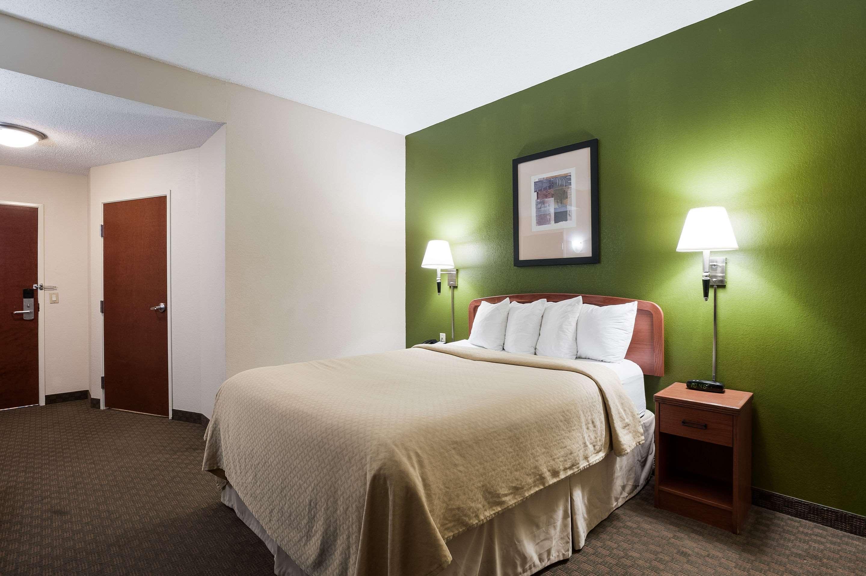 Quality Inn & Suites Lake Charles South מראה חיצוני תמונה