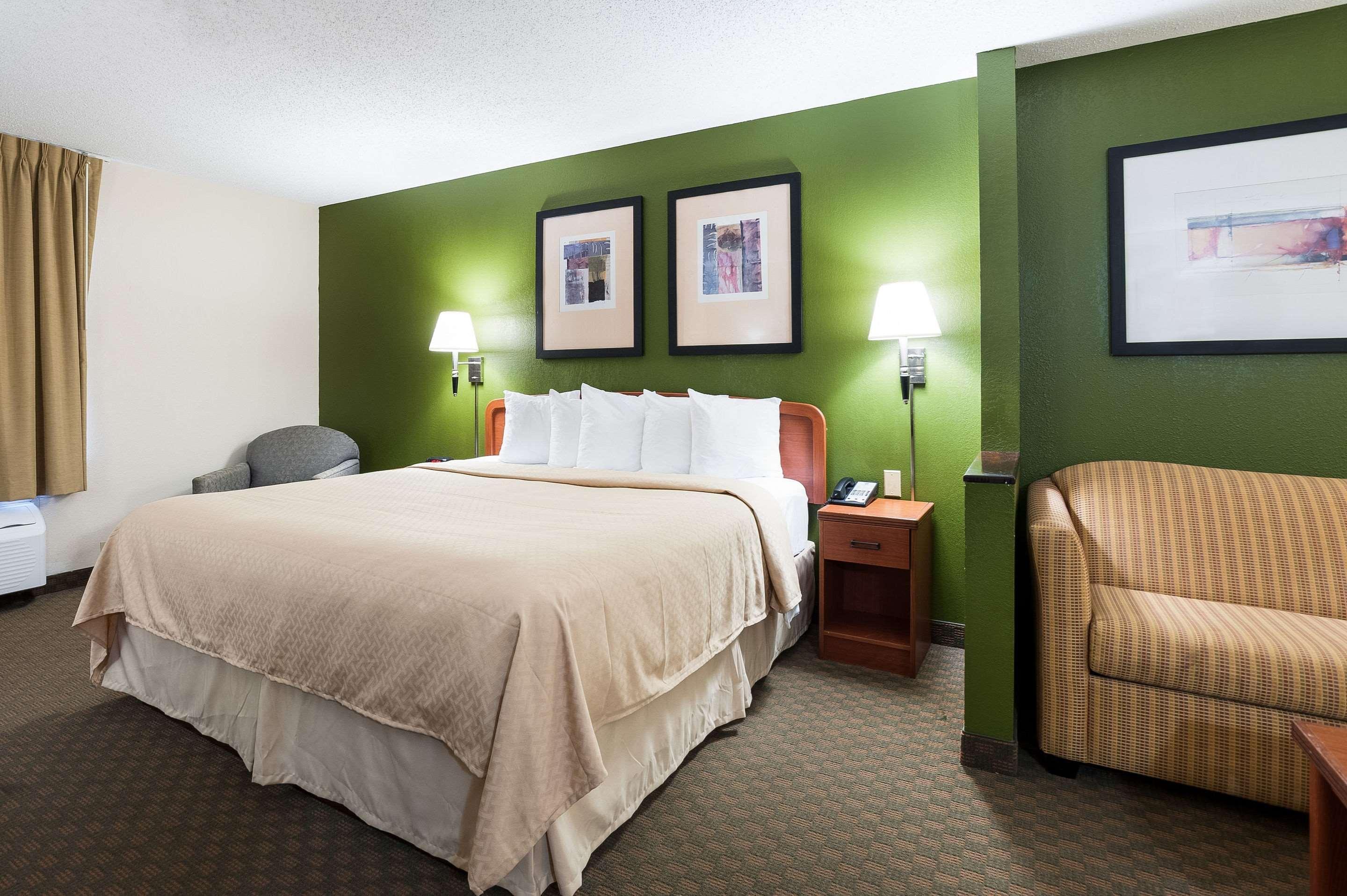 Quality Inn & Suites Lake Charles South מראה חיצוני תמונה