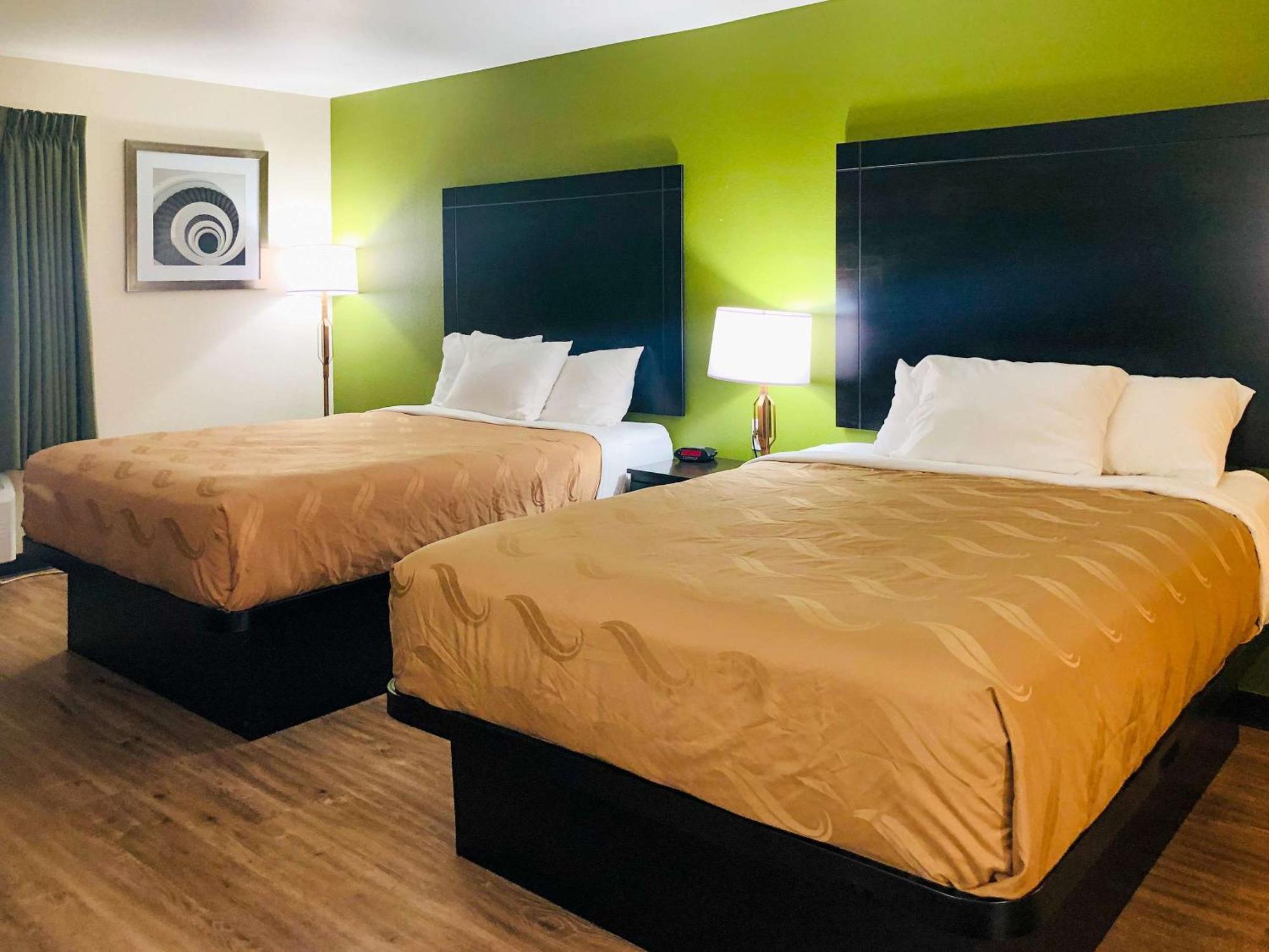 Quality Inn & Suites Lake Charles South מראה חיצוני תמונה