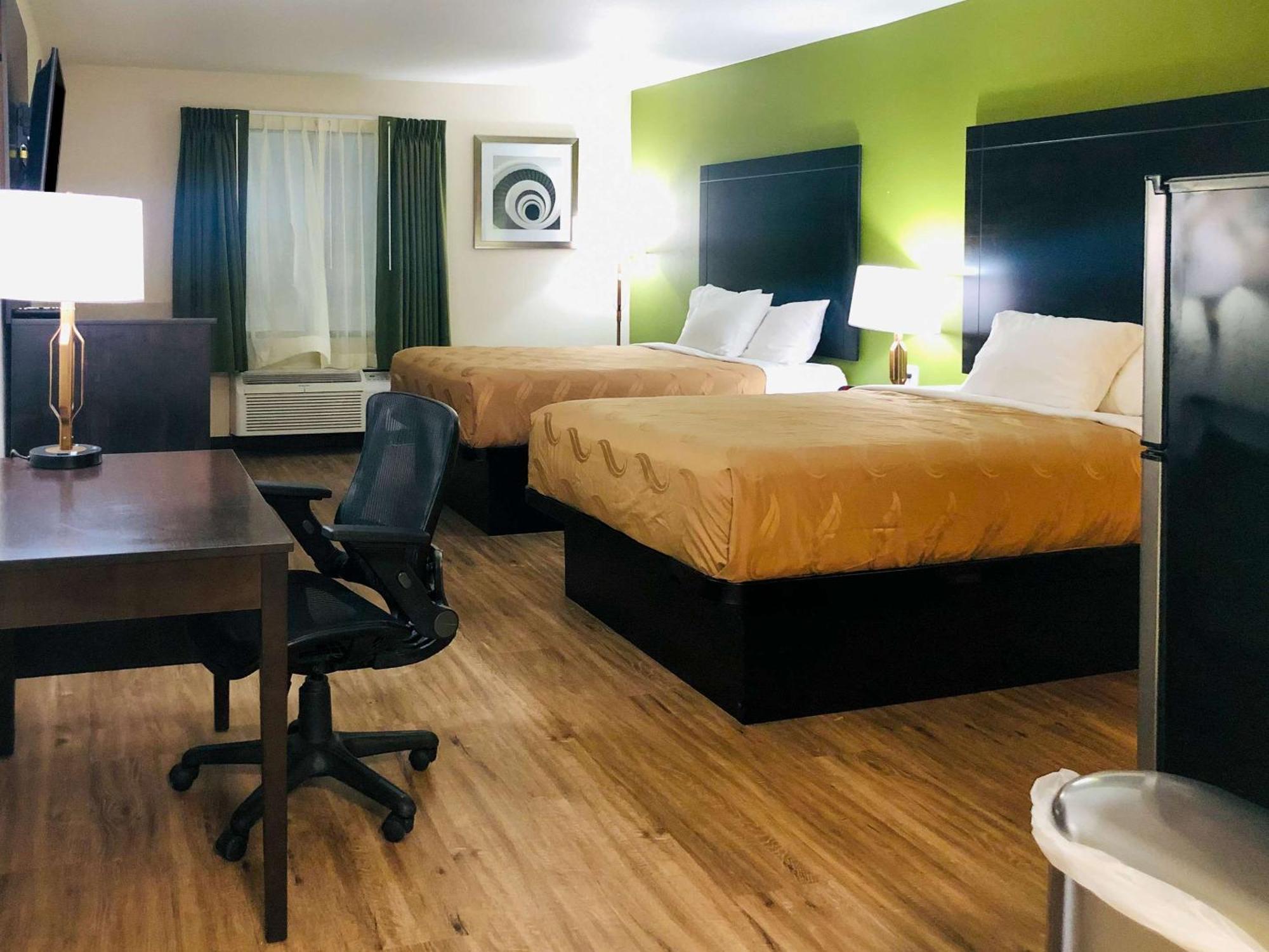 Quality Inn & Suites Lake Charles South מראה חיצוני תמונה