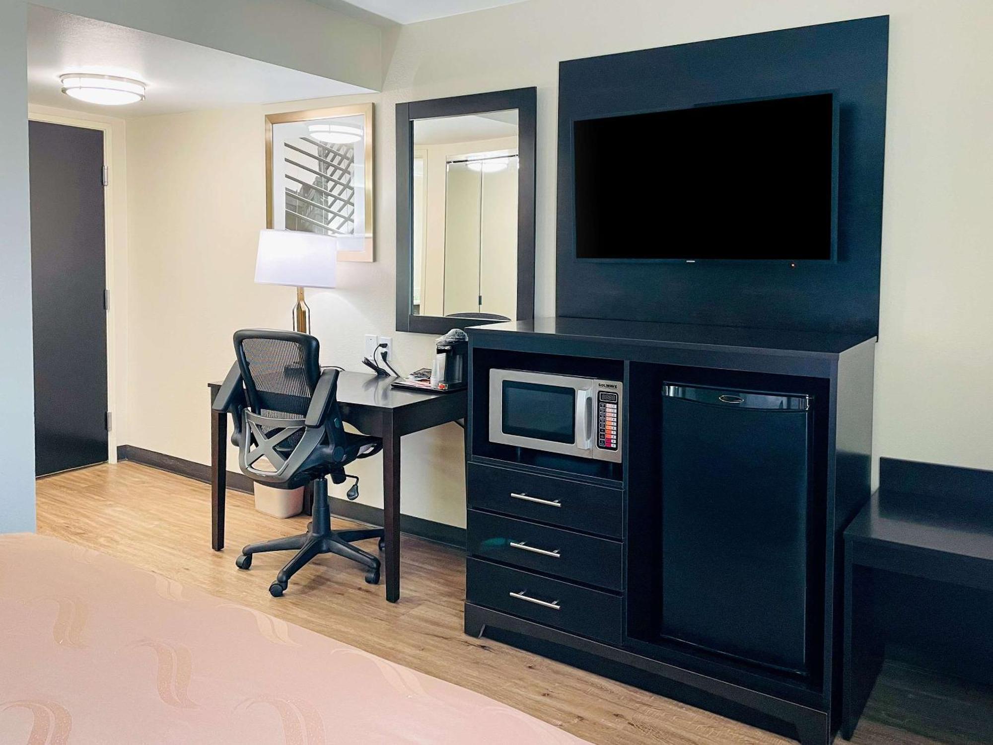 Quality Inn & Suites Lake Charles South מראה חיצוני תמונה
